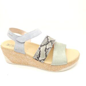 NEW Mephisto Gianna Sandals Womens 10 Soft Blue Suede Casual Comfort Summer